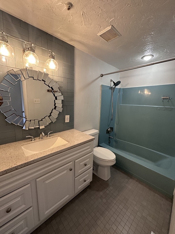 2 bed, 1 bath apartment for rent at 107 Erin Rd Unit 107, Stoughton — photo 20 of 28