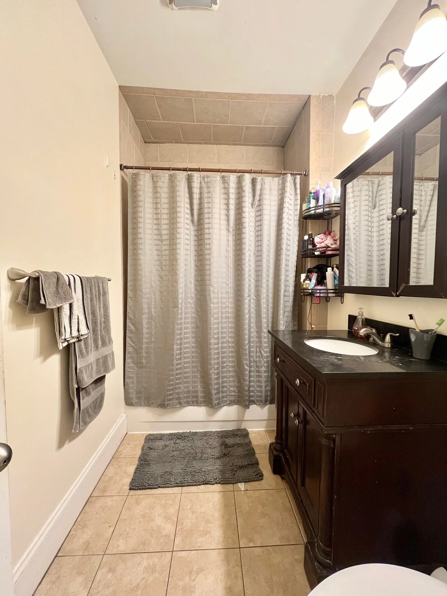 5 bed, 2 bath apartment for rent at 107 Fisher St Unit 1, Mission Hill — photo 10 of 13