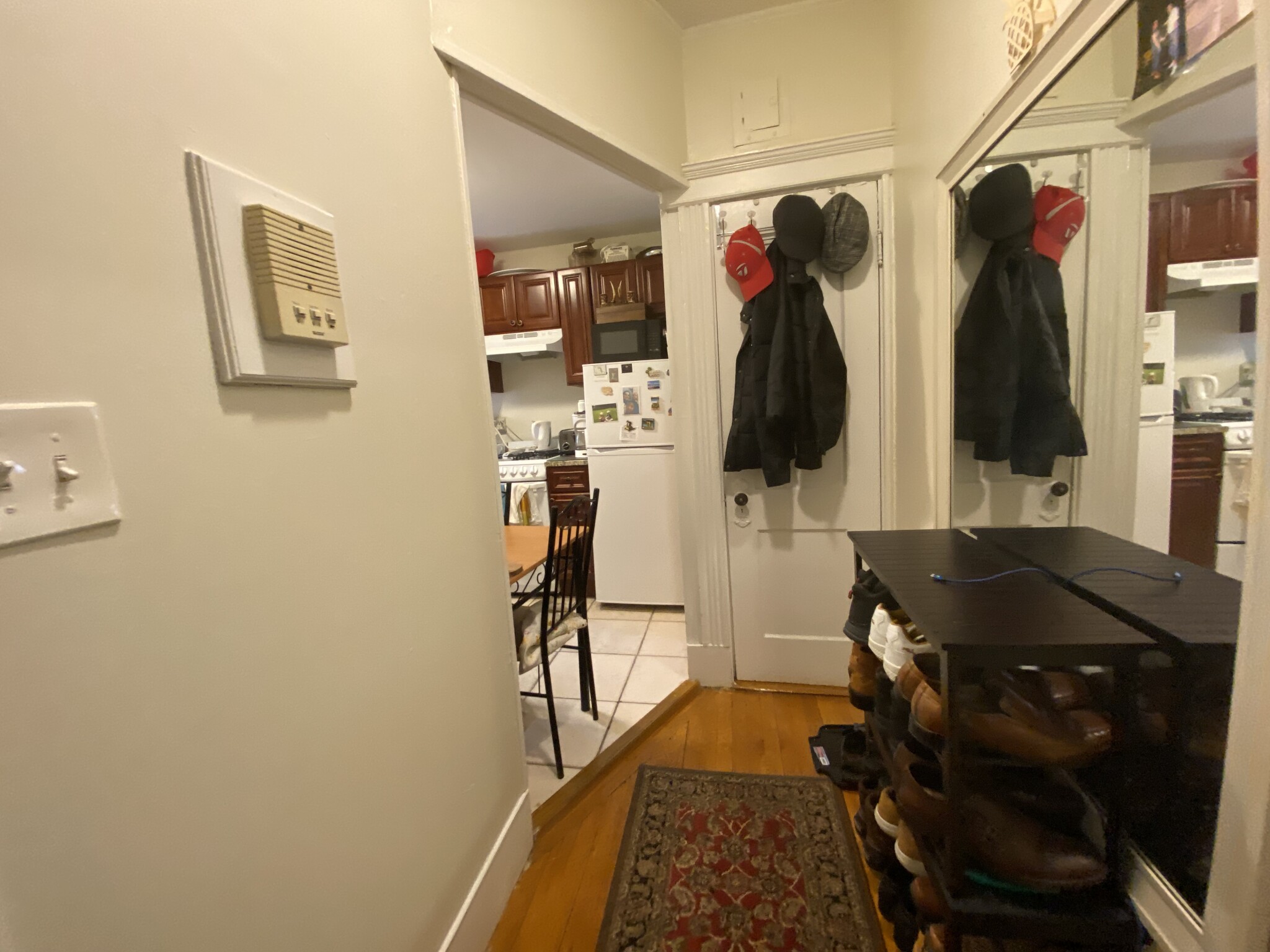 Studio bed, 1 bath apartment for rent at 107 Gordon St Unit 7, Brighton — photo 1 of 8