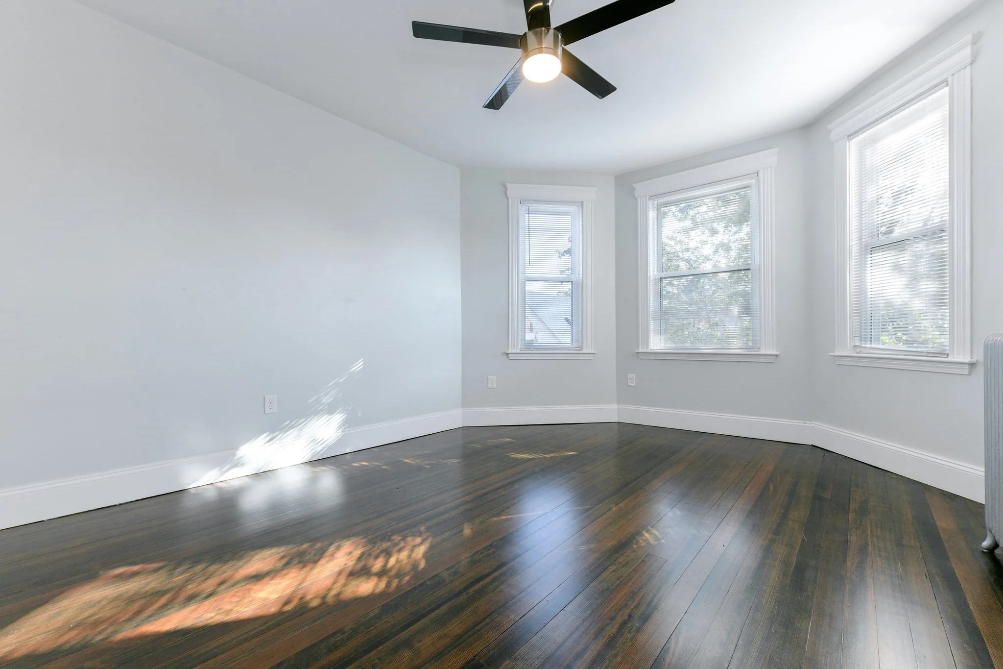 4 bed, 2 bath apartment for rent at 107 Harrishof St Unit 2, Roxbury — photo 5 of 14