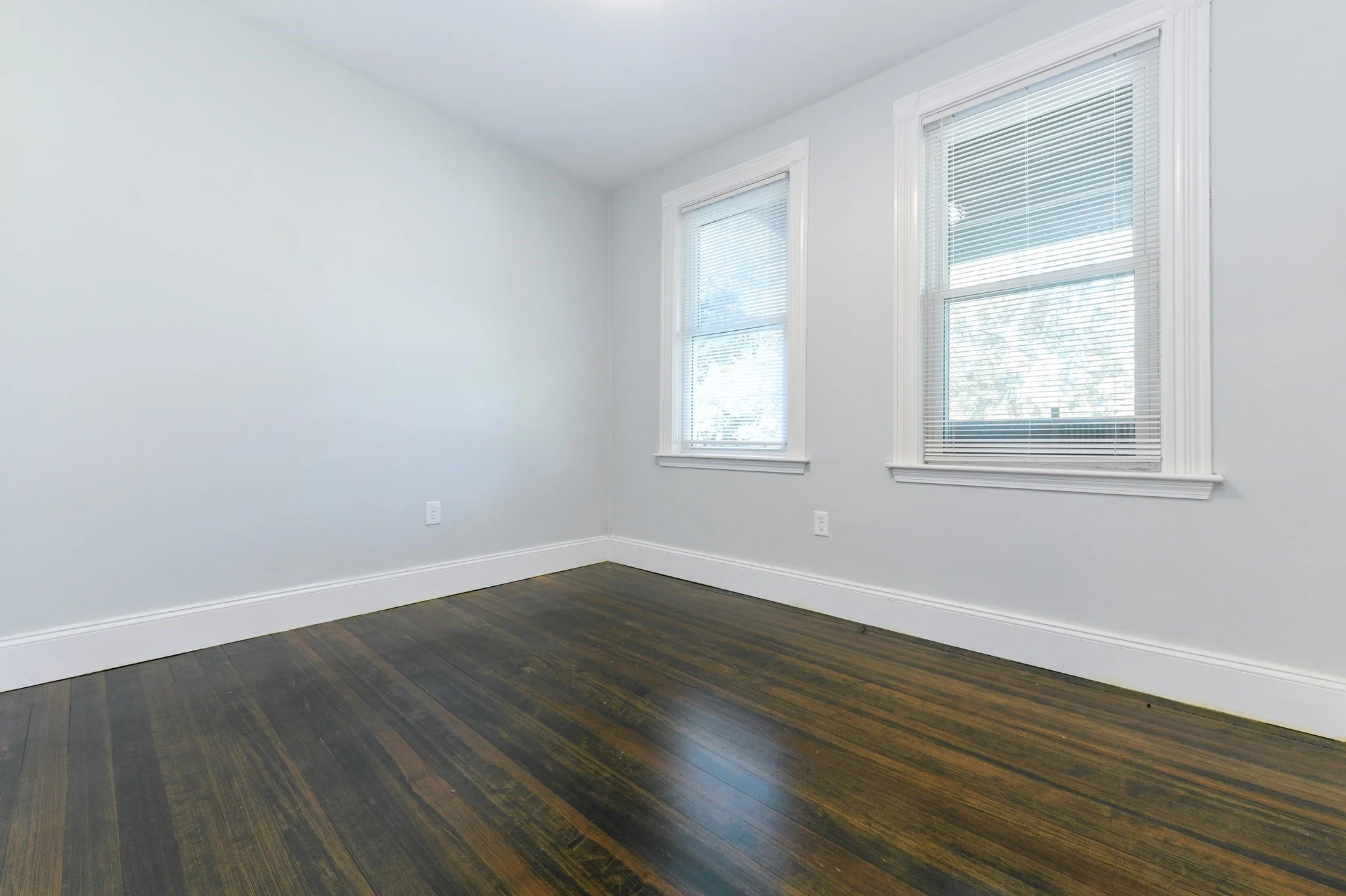 4 bed, 2 bath apartment for rent at 107 Harrishof St Unit 2, Roxbury — photo 13 of 14