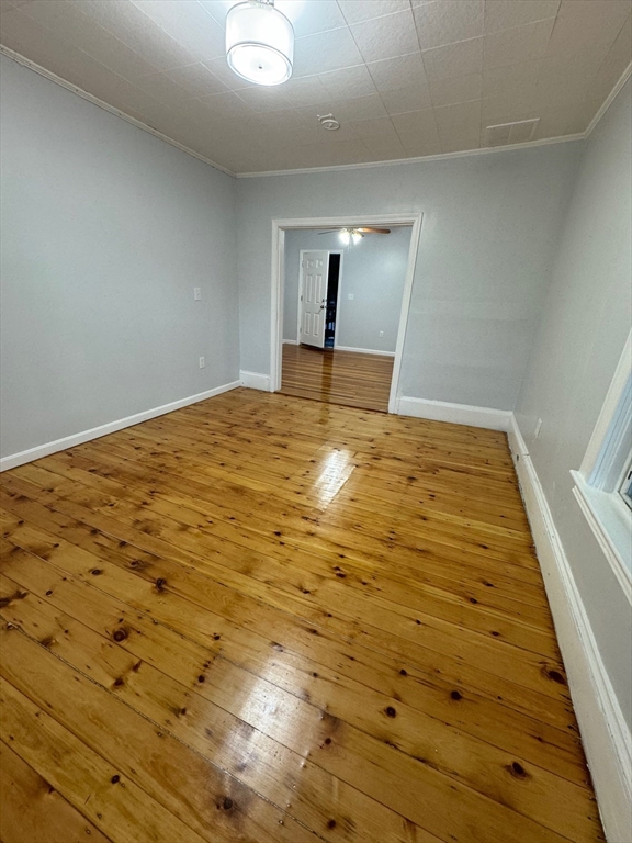 4 bed, 1 bath apartment for rent at 107 Harrison St Unit 2, Leominster — photo 8 of 26