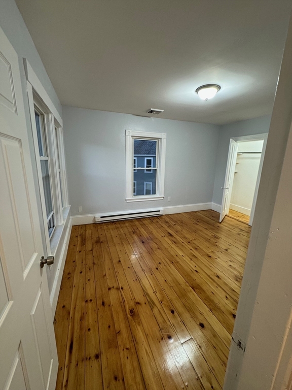 4 bed, 1 bath apartment for rent at 107 Harrison St Unit 2, Leominster — photo 17 of 26