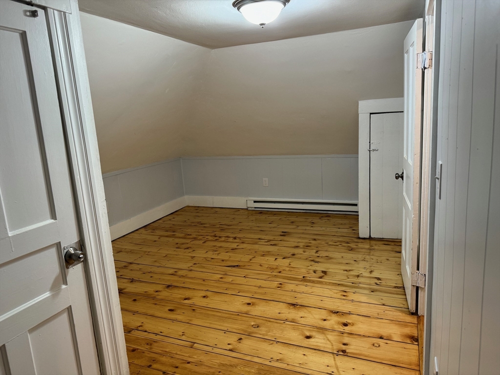4 bed, 1 bath apartment for rent at 107 Harrison St Unit 2, Leominster — photo 21 of 26