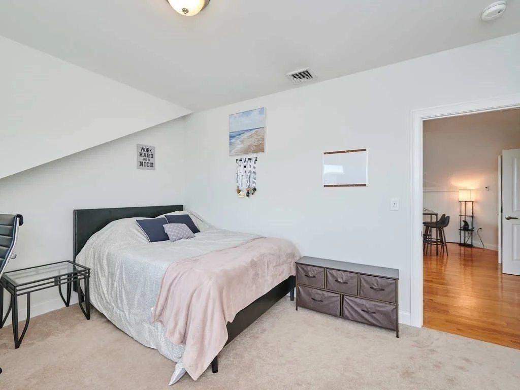 1 bed, 1 bath apartment for rent at 107 Highland Ave Unit 8, Salem — photo 7 of 10