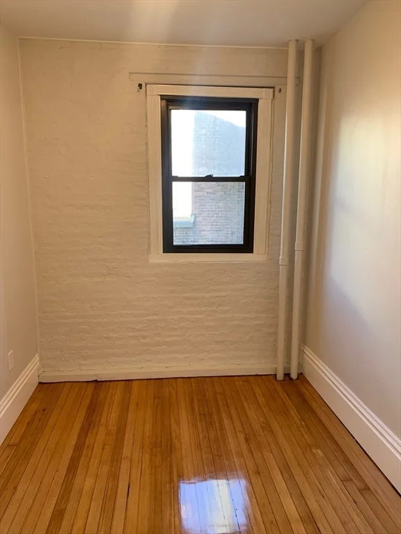 1 bed, 1 bath apartment for rent at 107 Jersey St Unit 11, Fenway — photo 9 of 12