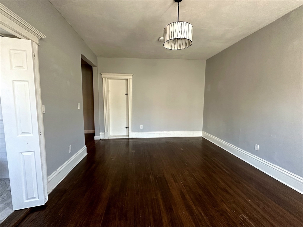 1 bed, 1 bath apartment for rent at 107 Jersey St Unit 12A, Fenway — photo 4 of 12