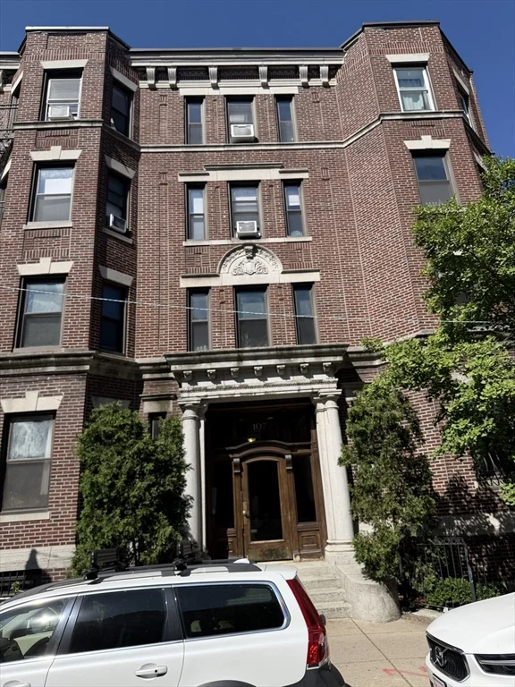 1 bed, 1 bath apartment for rent at 107 Jersey St Unit 7-18, Fenway — photo 9 of 9