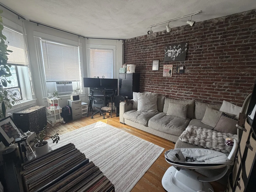 1 bed, 1 bath apartment for rent at 107 Jersey St Unit 7-18, Fenway