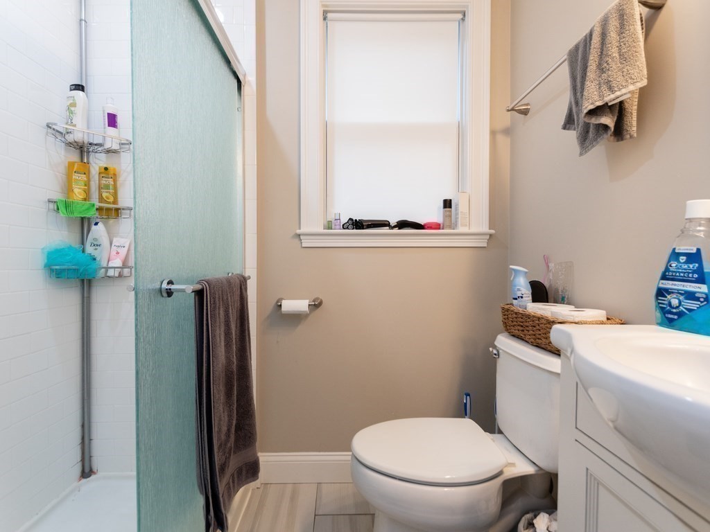 4 bed, 2 bath apartment for rent at 107 Kenrick St Unit 107, Brighton — photo 6 of 17