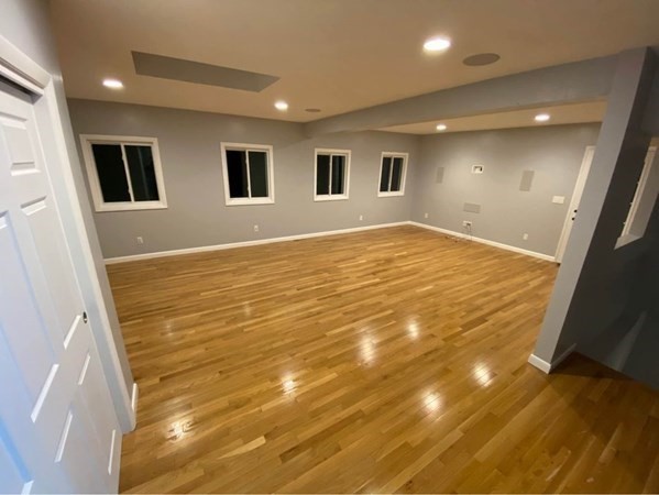 3 bed, 2 bath apartment for rent at 107 Lexington St, Burlington — photo 9 of 27