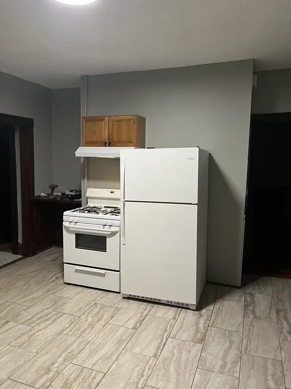 3 bed, 1 bath apartment for rent at 107 Marlboro St Unit 2, Chelsea — photo 8 of 12