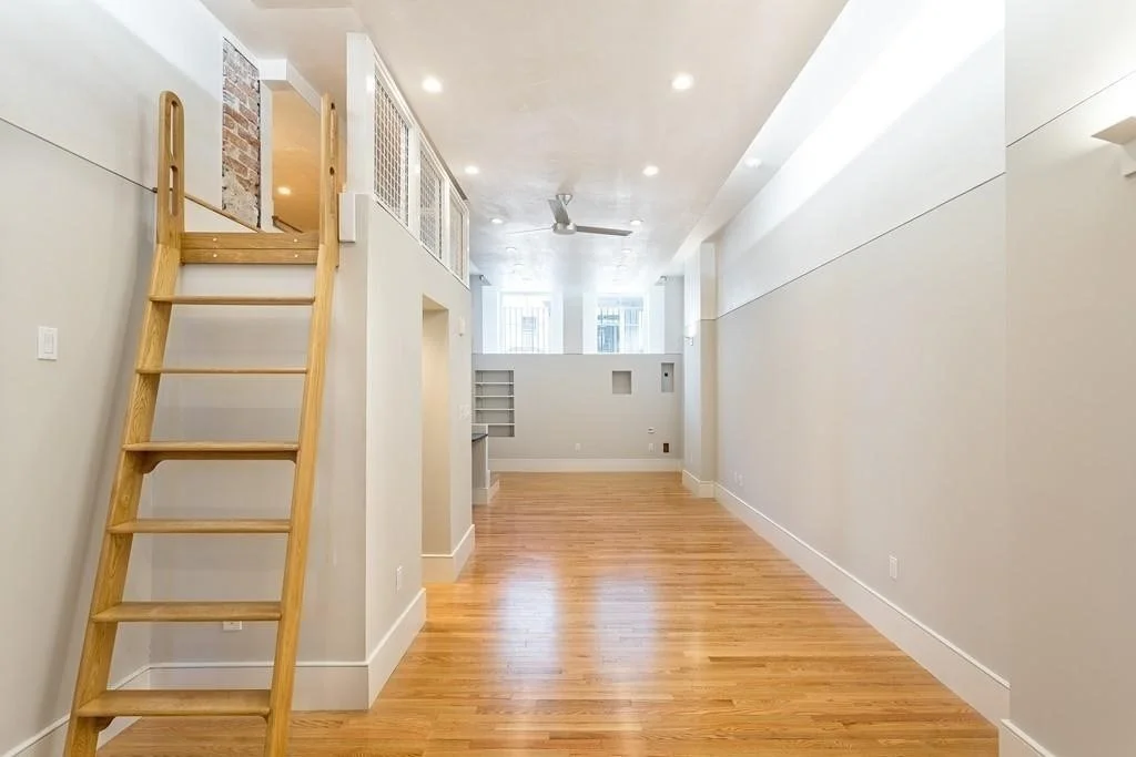 Studio bed, 1 bath apartment for rent at 107 N St Unit B, South Boston — photo 14 of 20