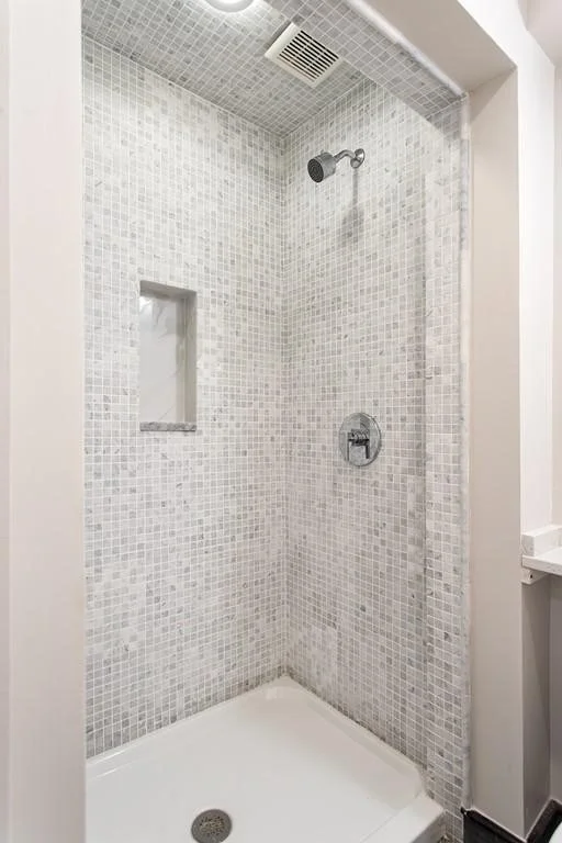 Studio bed, 1 bath apartment for rent at 107 N St Unit B, South Boston — photo 11 of 20