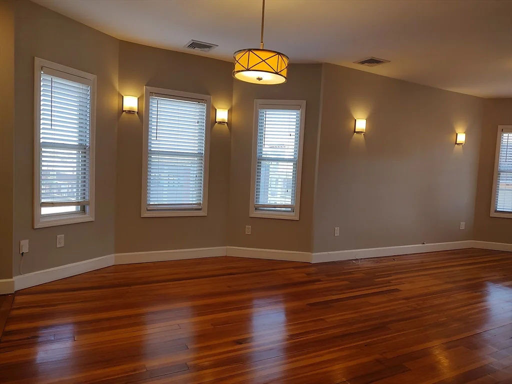 2 bed, 2 bath apartment for rent at 107 Neponset Ave Unit 2, Dorchester — photo 26 of 26