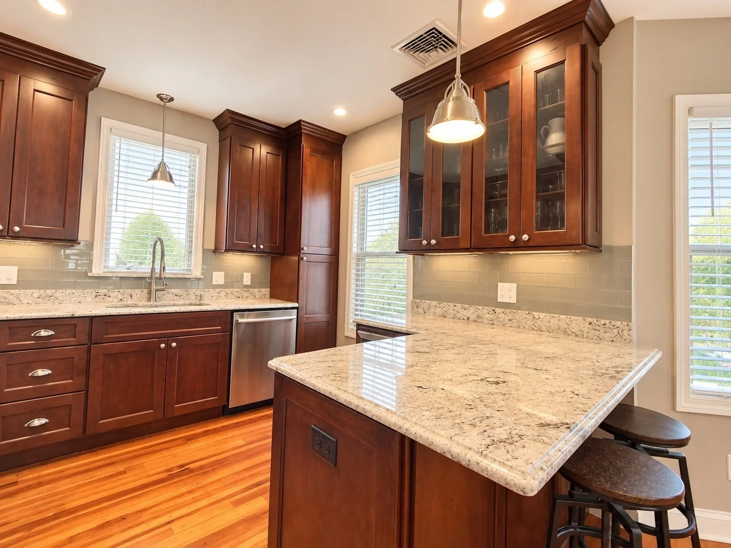 2 bed, 2 bath apartment for rent at 107 Neponset St Unit PH, Dorchester — photo 7 of 30