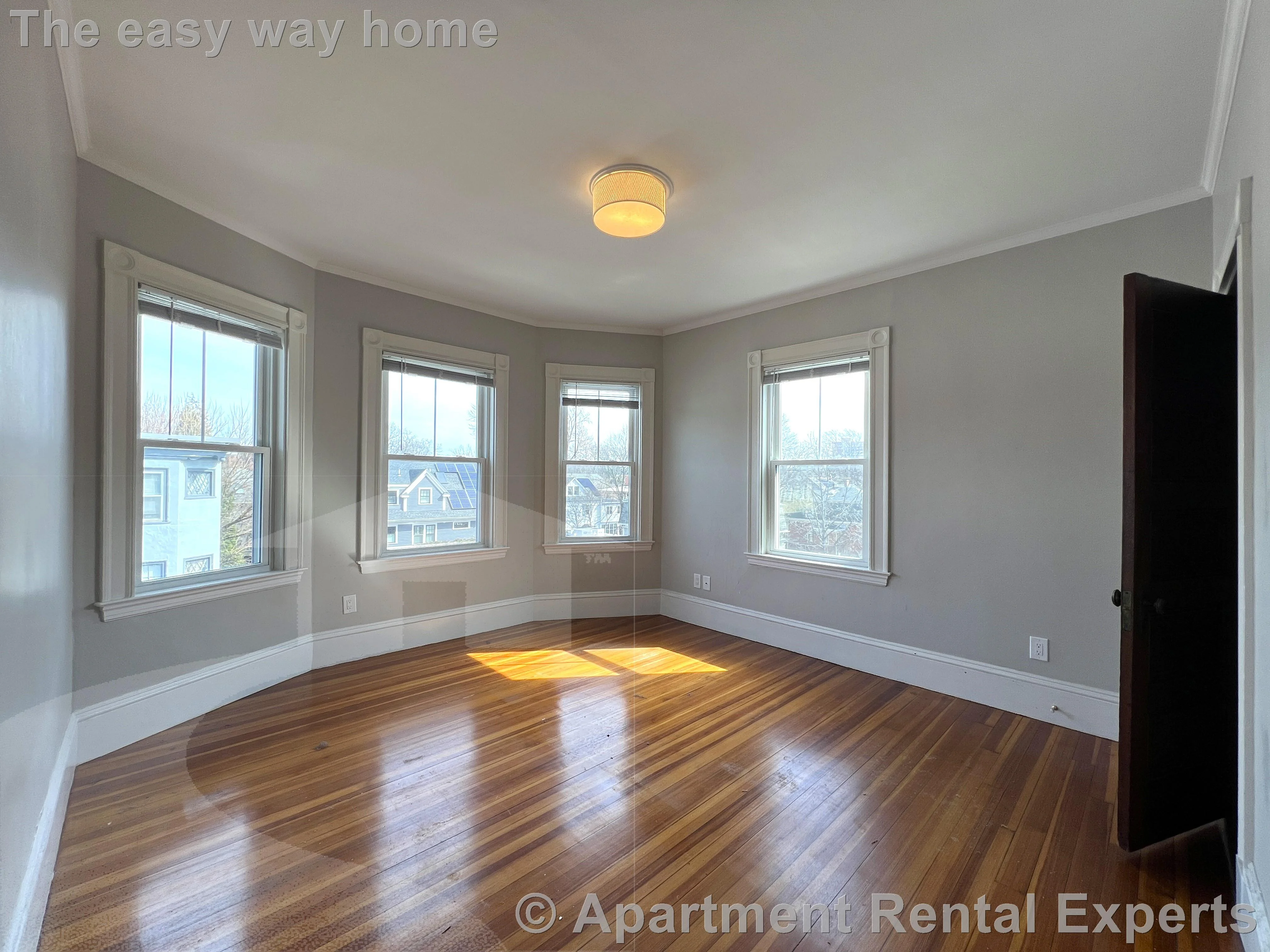 3 bed, 2 bath apartment for rent at 107 Oxford St Unit 3, Porter Square — photo 2 of 24