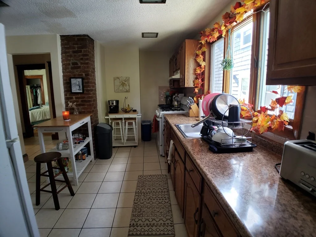 2 bed, 1 bath apartment for rent at 107 Pennsylvania Ave Unit 0, Somerville — photo 10 of 14