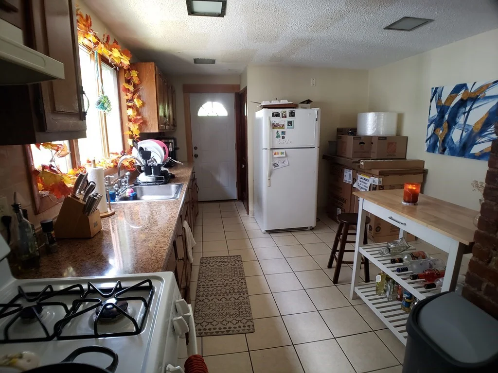 2 bed, 1 bath apartment for rent at 107 Pennsylvania Ave Unit 0, Somerville — photo 11 of 14