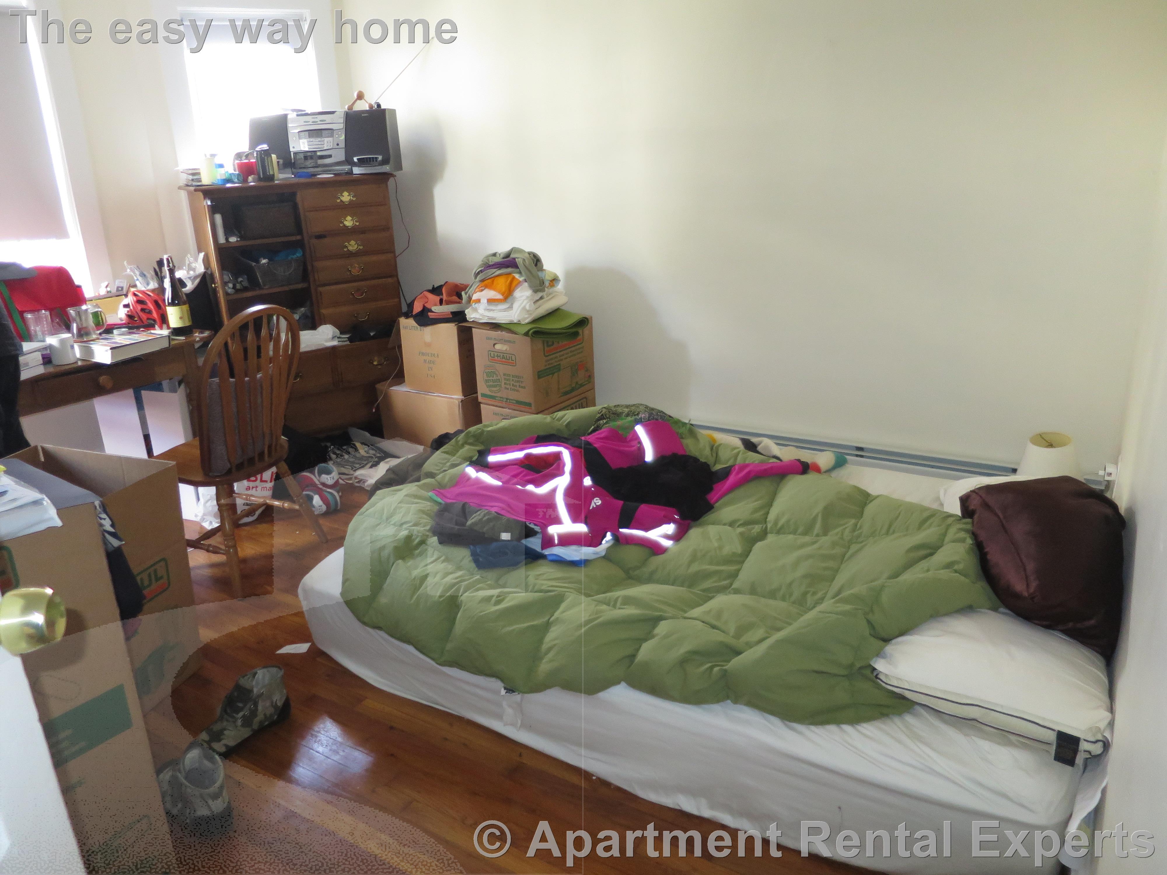 2 bed, 1 bath apartment for rent at 107 Perkins St Unit 2R, Sullivan Square — photo 2 of 12