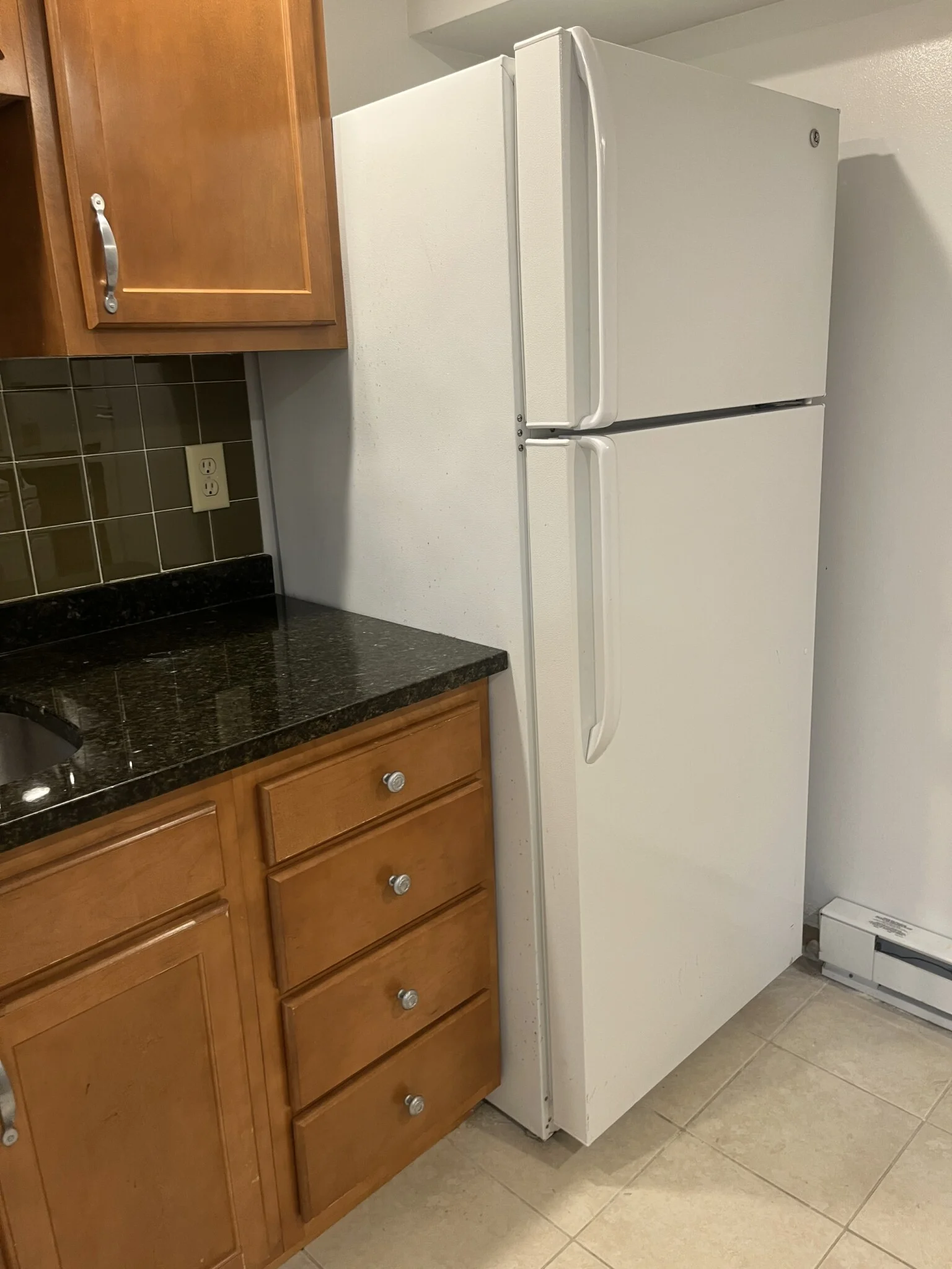 Studio bed, 1 bath apartment for rent at 107 Queensberry St Unit UA, Fenway — photo 8 of 12