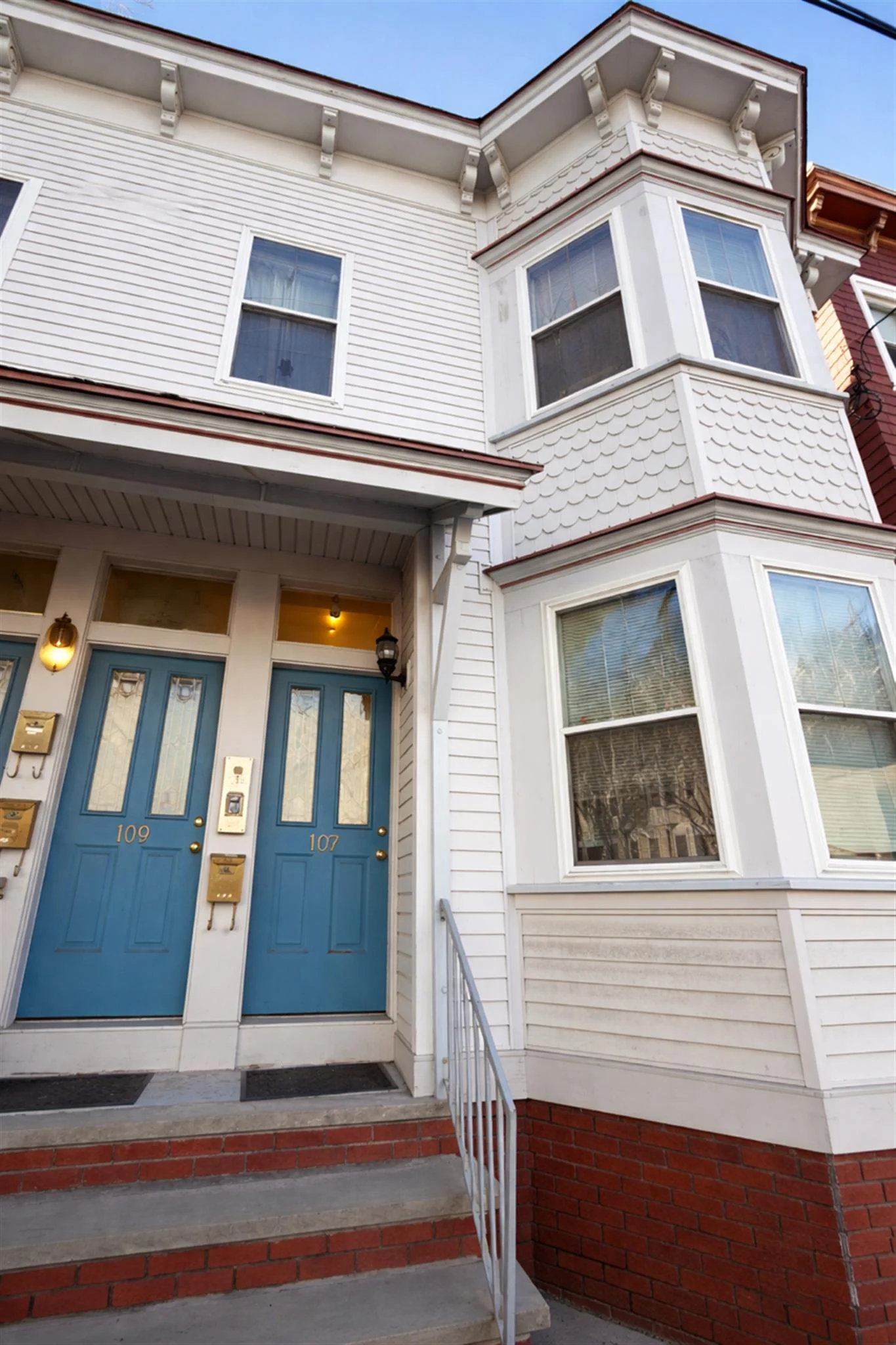 2.5 bed, 1 bath apartment for rent at 107 Second St Unit 1, East Cambridge — photo 12 of 12