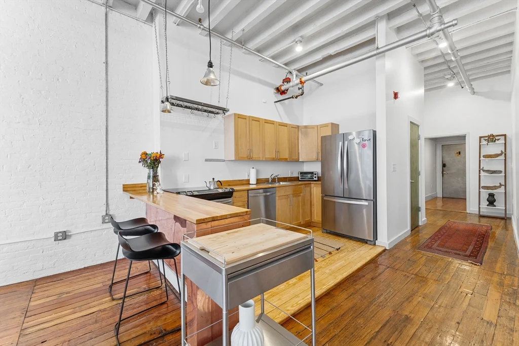 1 bed, 1 bath apartment for rent at 107 South St Unit 2B, Boston Downtown — photo 14 of 32