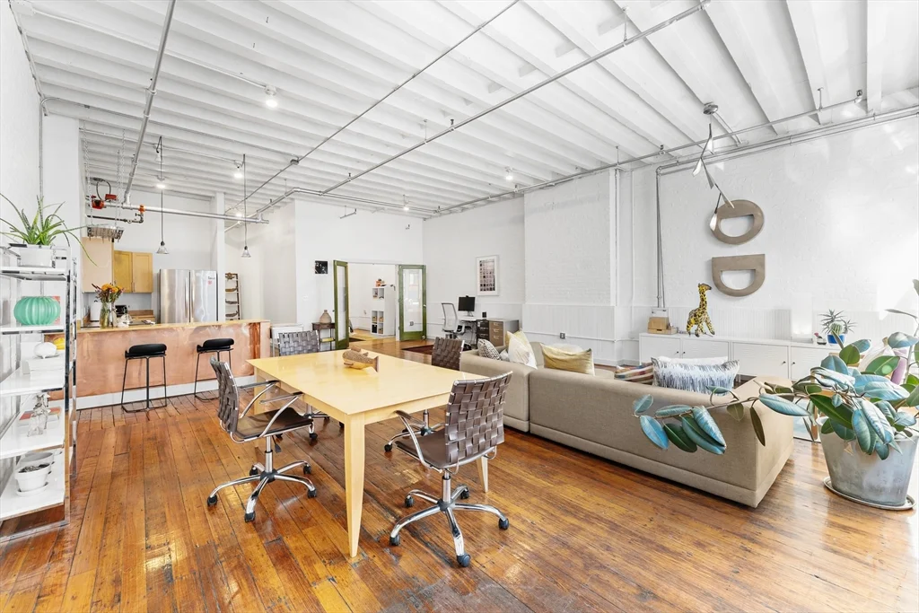 1 bed, 1 bath apartment for rent at 107 South St Unit 2B, Boston Downtown — photo 2 of 32