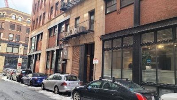 4 bed, 2 bath apartment for rent at 107 South St Unit 2C, Leather District