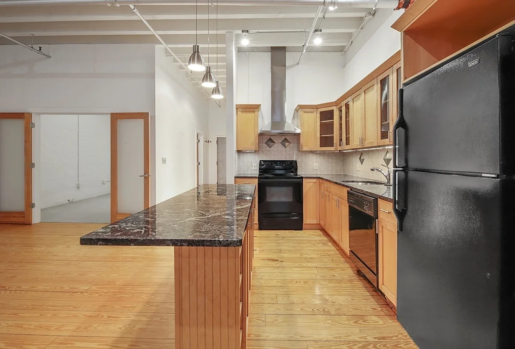 2 bed, 1 bath apartment for rent at 107 South Unit 3D, Leather District — photo 5 of 15