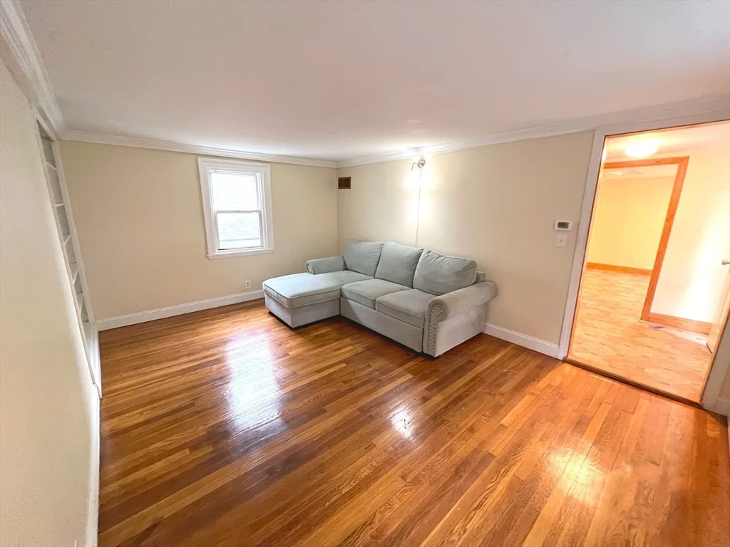 2 bed, 1 bath apartment for rent at 107 Springfield St Unit 107, Quincy — photo 2 of 8