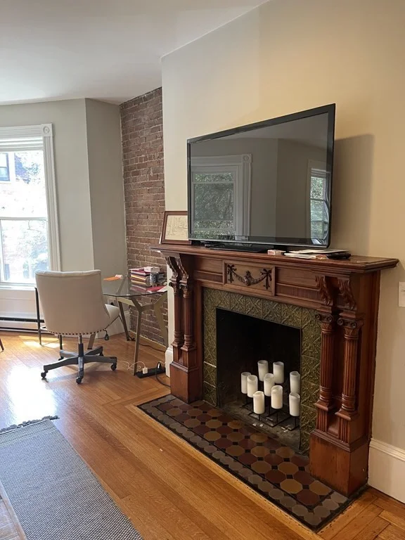 2 bed, 1 bath apartment for rent at 107 St Botolph Unit 2, Back Bay — photo 4 of 16