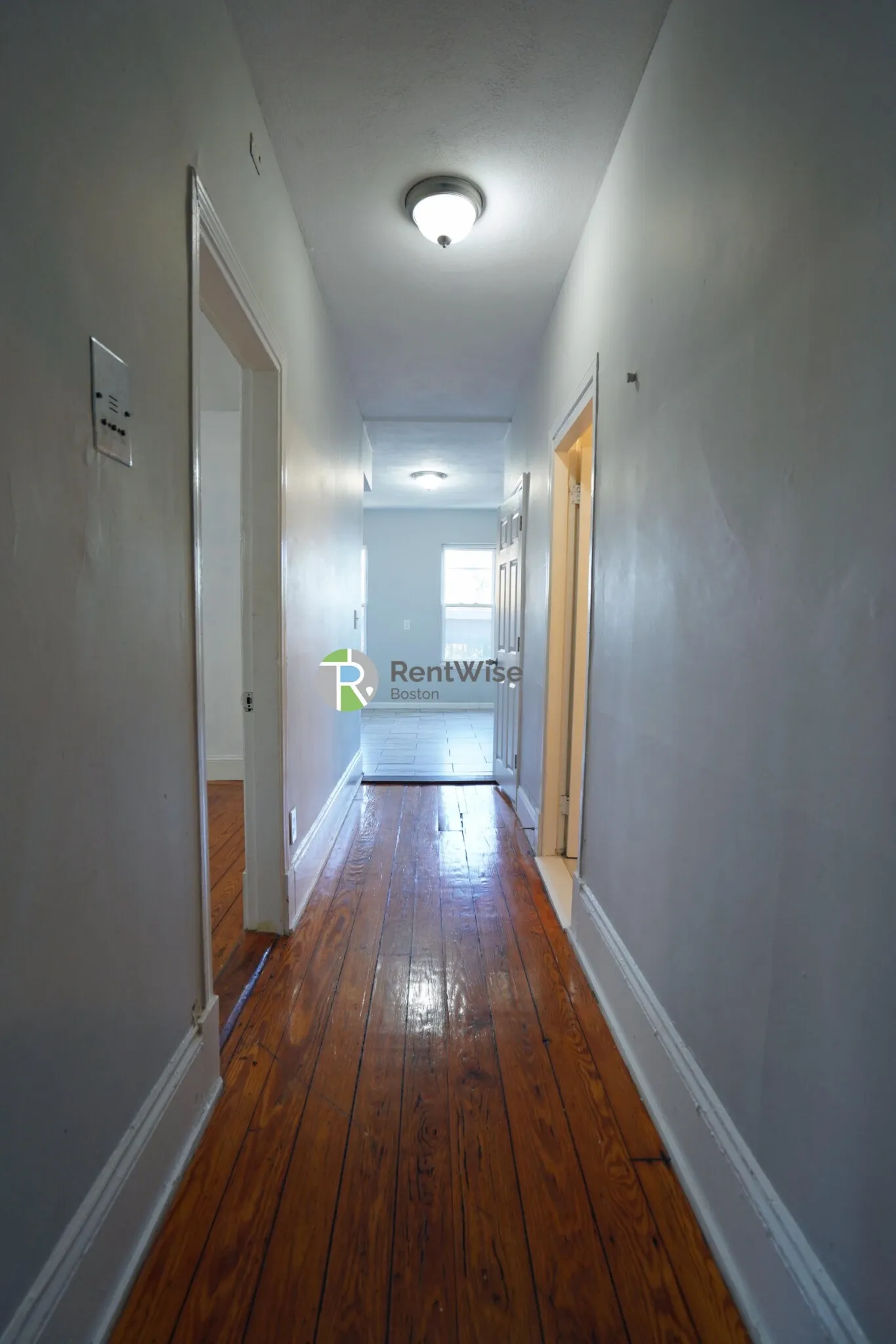 3 bed, 2 bath apartment for rent at 107 Sydney St Unit 2, Dorchester — photo 4 of 19