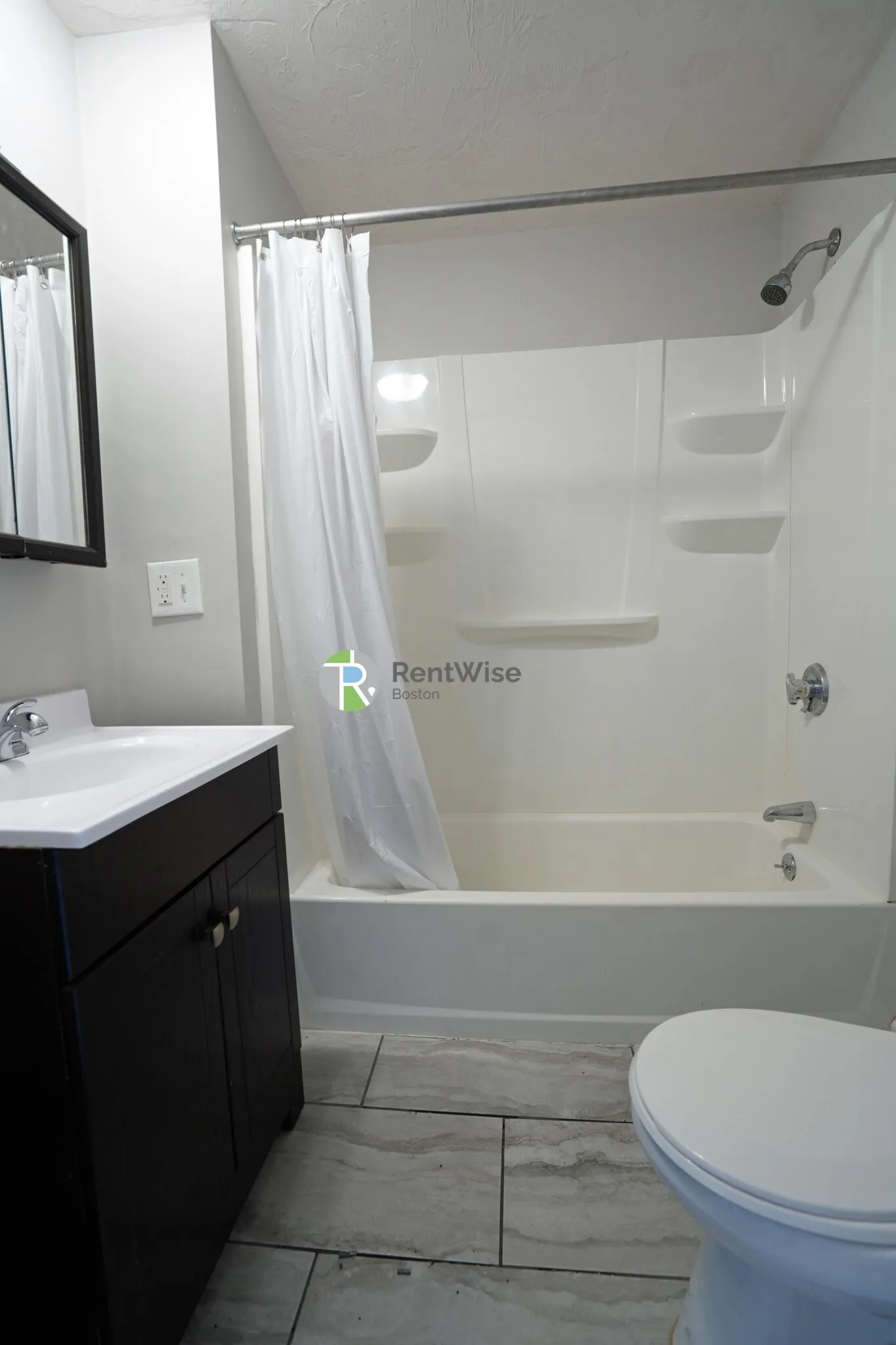 3 bed, 2 bath apartment for rent at 107 Sydney St Unit 2, Dorchester — photo 16 of 19