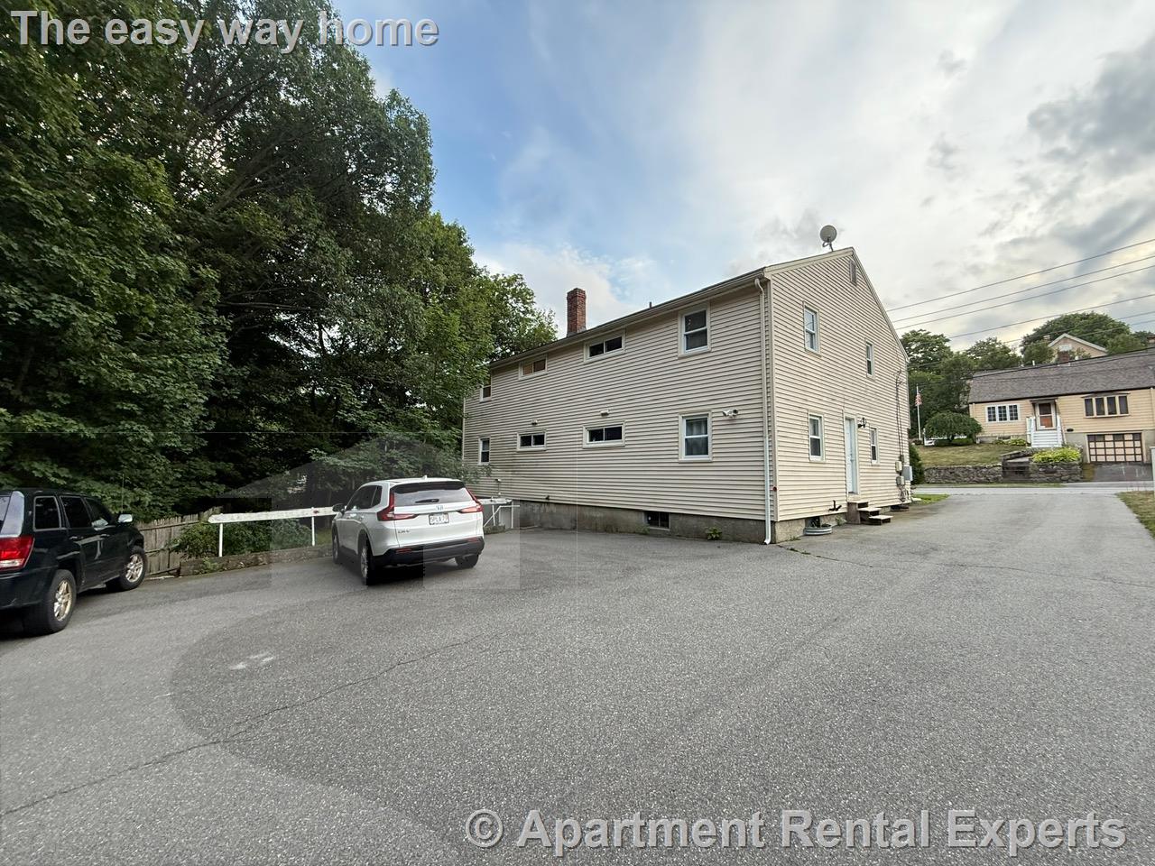2 bed, 1 bath apartment for rent at 107 Vernon St, Wakefield — photo 14 of 17