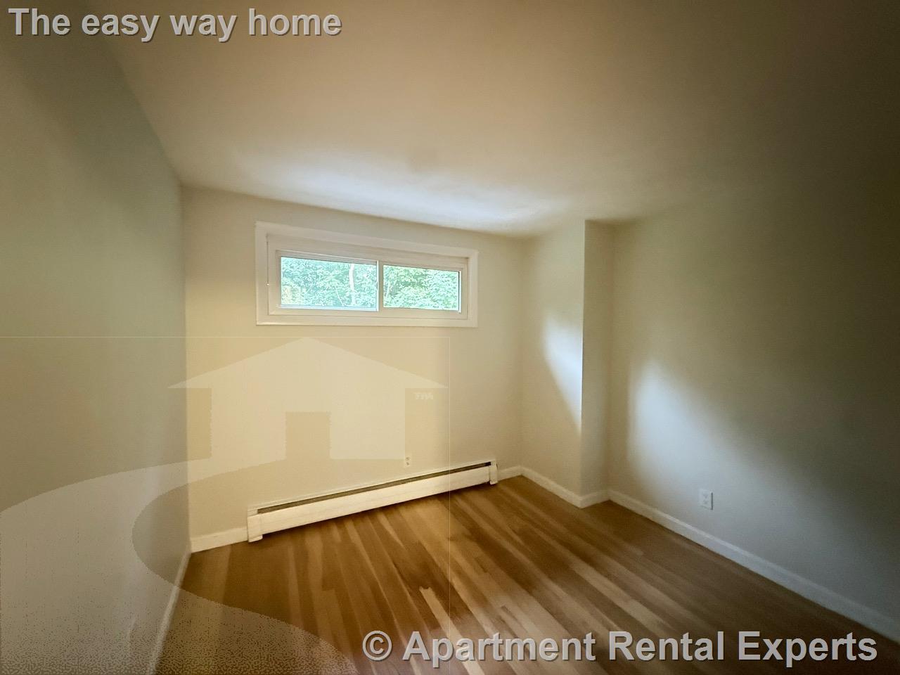 2 bed, 1 bath apartment for rent at 107 Vernon St, Wakefield — photo 7 of 17