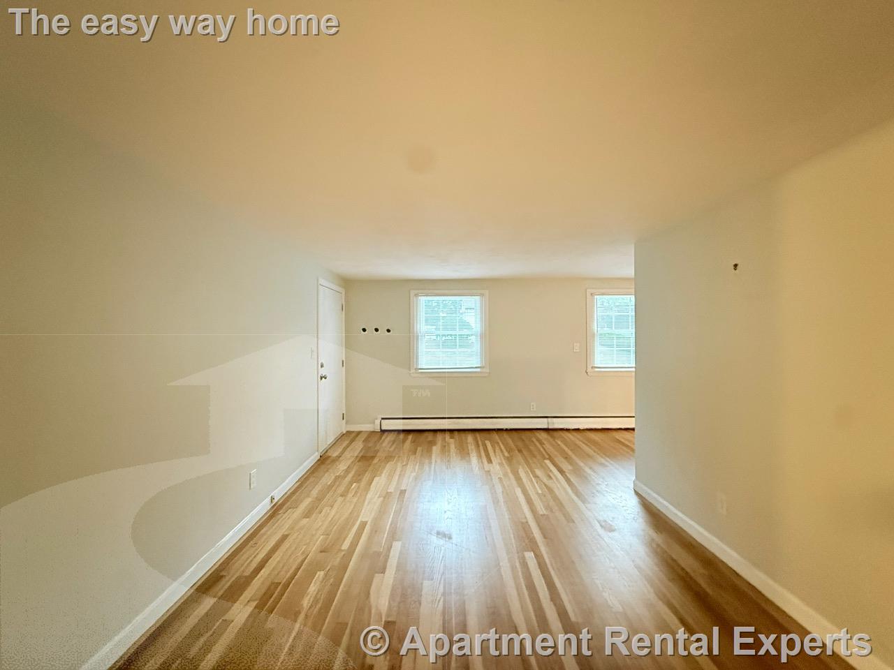 2 bed, 1 bath apartment for rent at 107 Vernon St, Wakefield — photo 5 of 17