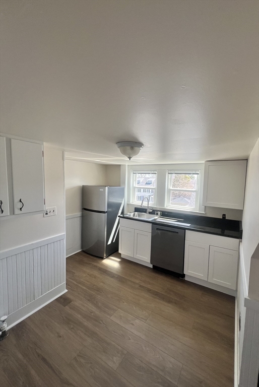 1 bed, 1 bath apartment for rent at 107 Warren St Unit 2, Arlington — photo 3 of 7