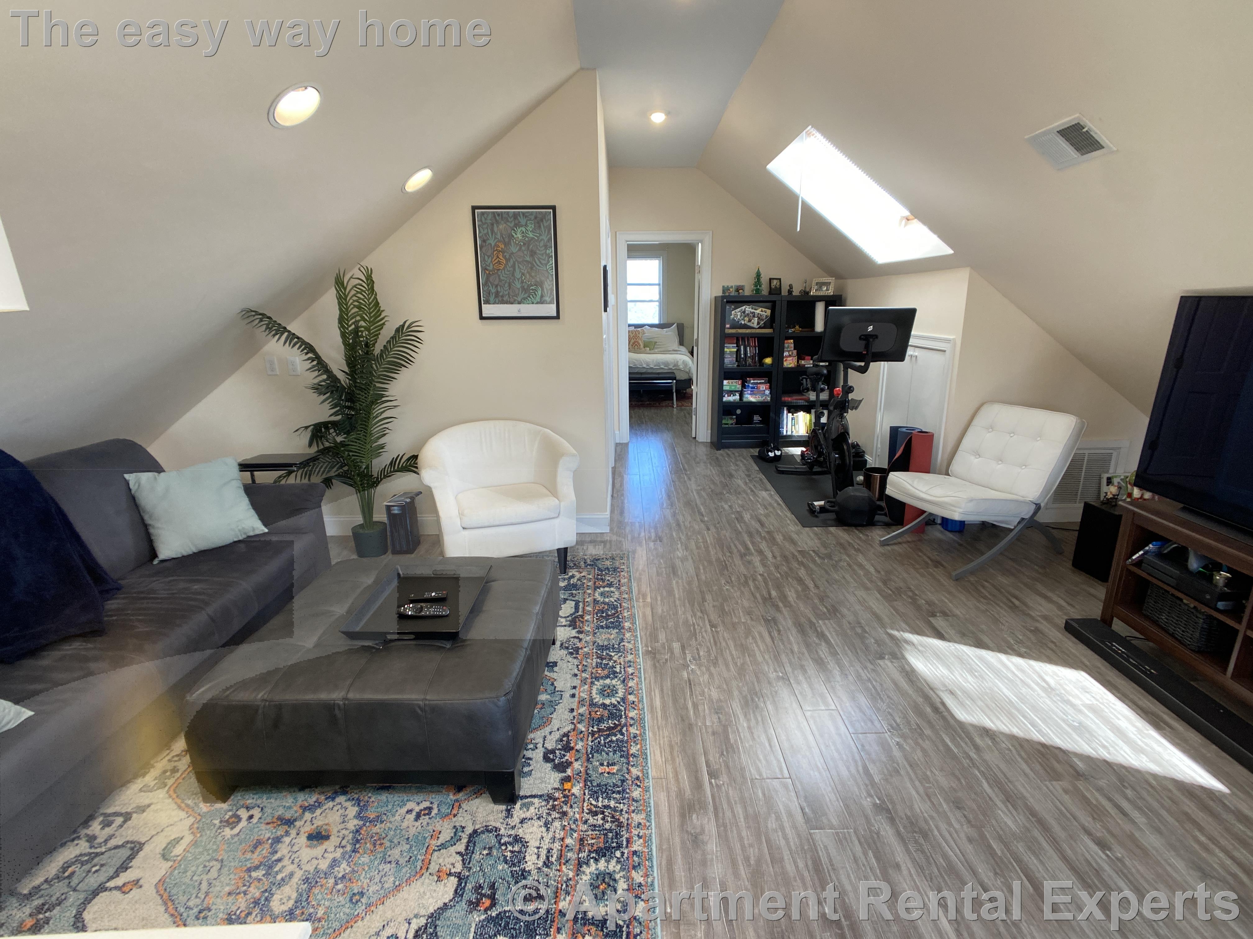 4 bed, 2 bath apartment for rent at 107 Yale St, Tufts — photo 7 of 19