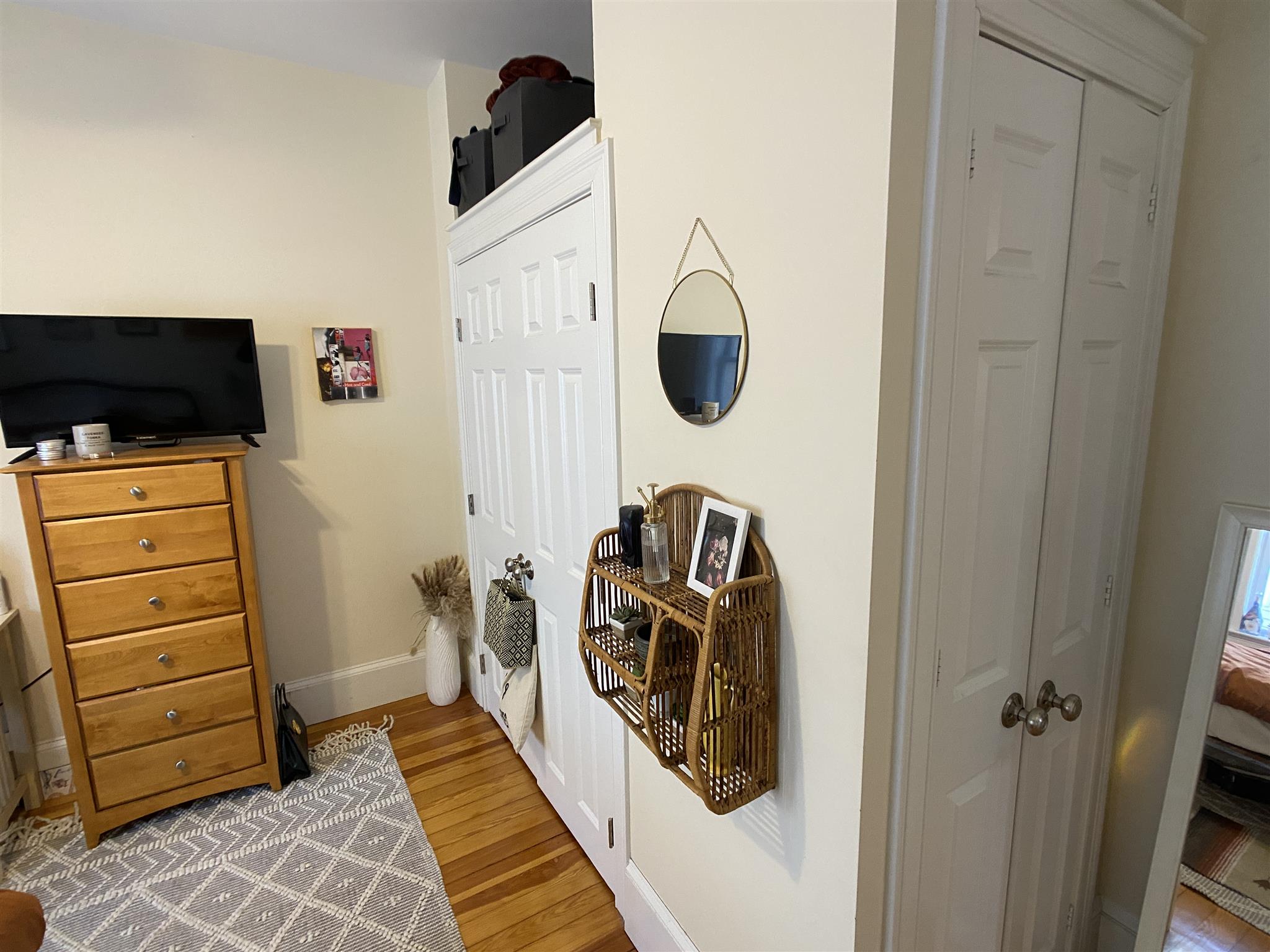 4 bed, 2 bath apartment for rent at 107 Yale St Unit 107, South Medford — photo 7 of 19