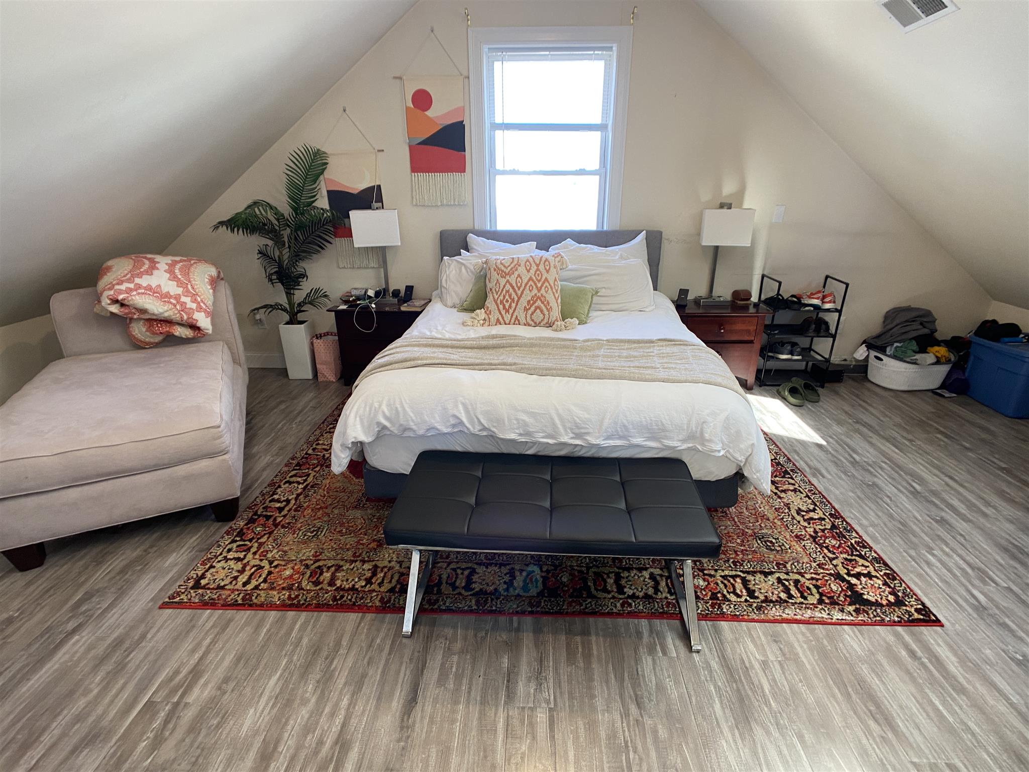 4 bed, 2 bath apartment for rent at 107 Yale St Unit 107, South Medford — photo 15 of 19