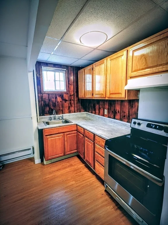 1 bed, 1 bath apartment for rent at 1071 W Boylston Unit 1, Greendale — photo 7 of 12