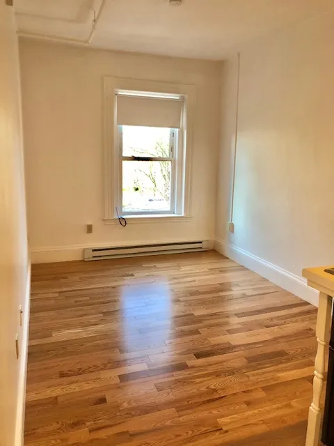 Studio bed, 1 bath apartment for rent at 1077 Beacon St Unit 12, Longwood — photo 2 of 6