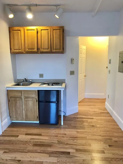 Studio bed, 1 bath apartment for rent at 1077 Beacon St Unit 12, Longwood — photo 1 of 6