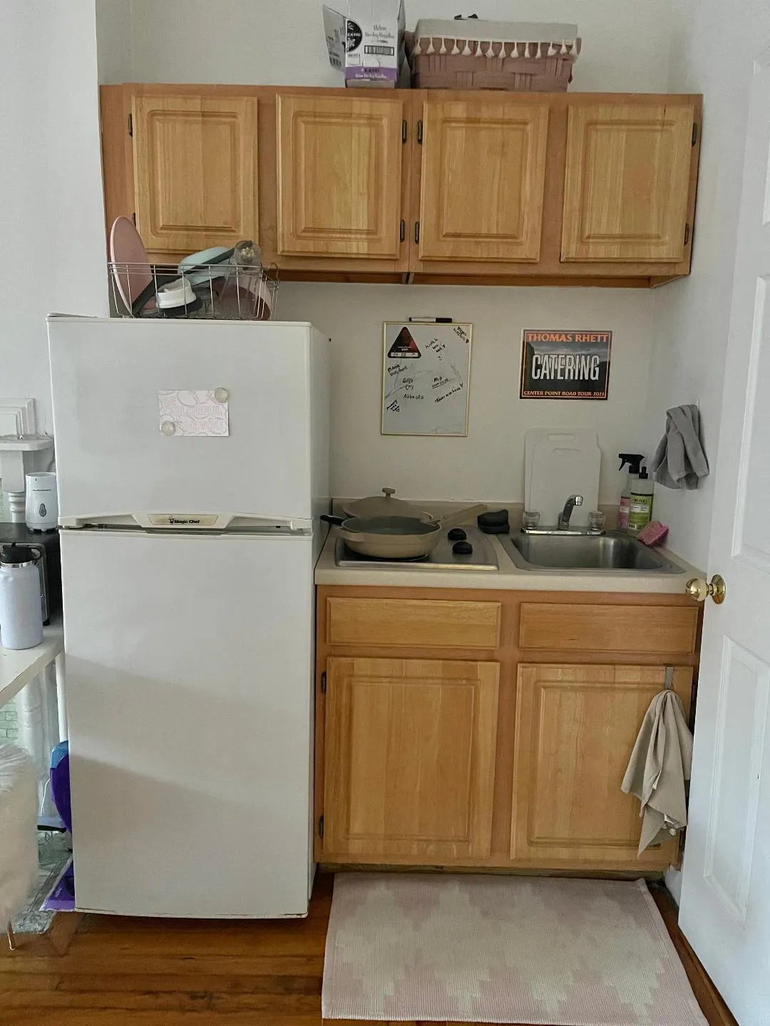 Studio bed, 1 bath apartment for rent at 1077 Beacon St Unit 4, Longwood — photo 3 of 5