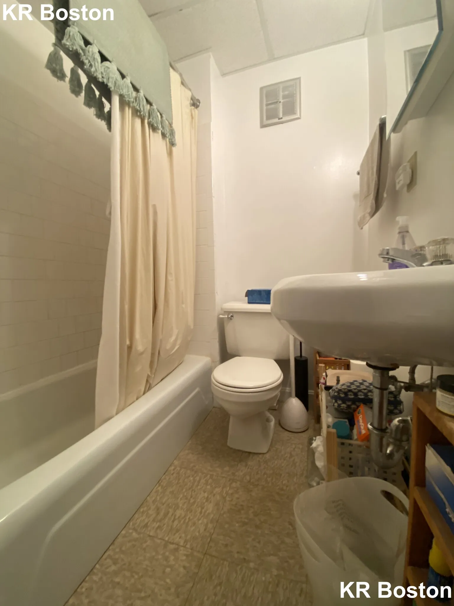 1 bed, 1 bath apartment for rent at 1077 Beacon St Unit 8, Longwood — photo 6 of 16