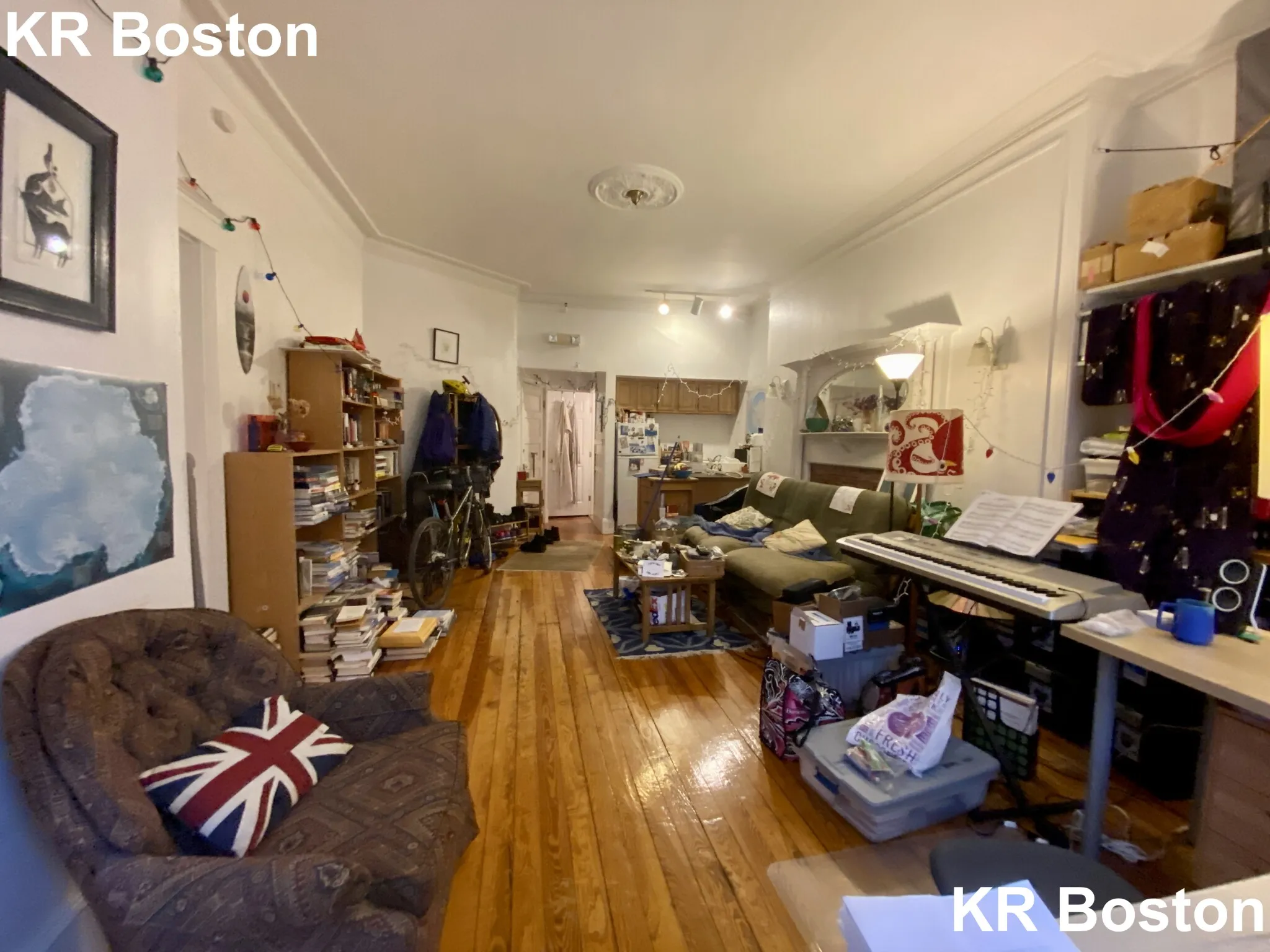 1 bed, 1 bath apartment for rent at 1077 Beacon St Unit 8, Longwood — photo 3 of 16