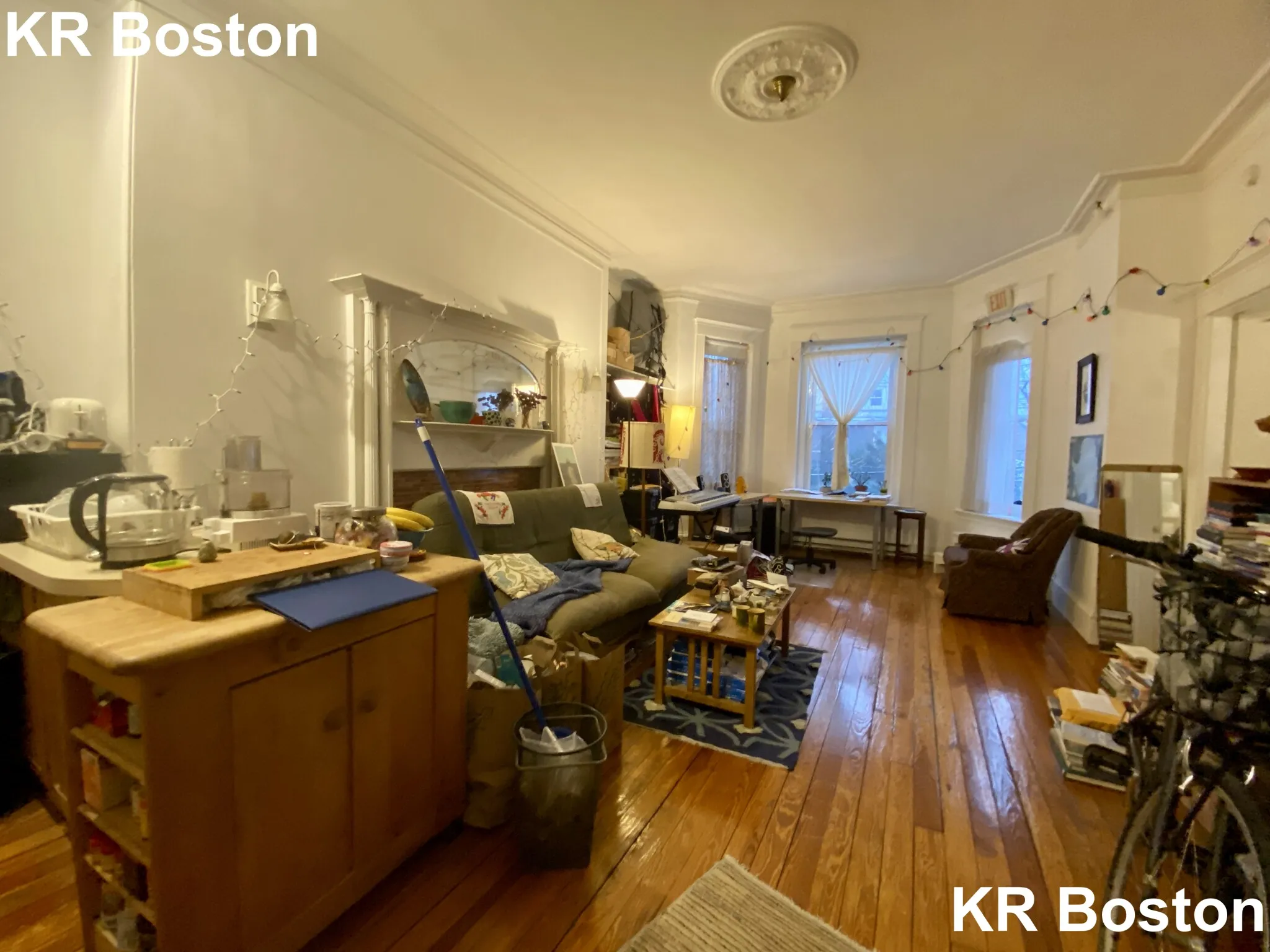 1 bed, 1 bath apartment for rent at 1077 Beacon St Unit 8, Longwood — photo 1 of 16