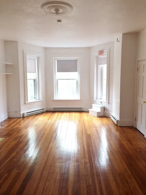 1 bed, 1 bath apartment for rent at 1077 Beacon St Unit 8, Longwood — photo 9 of 16