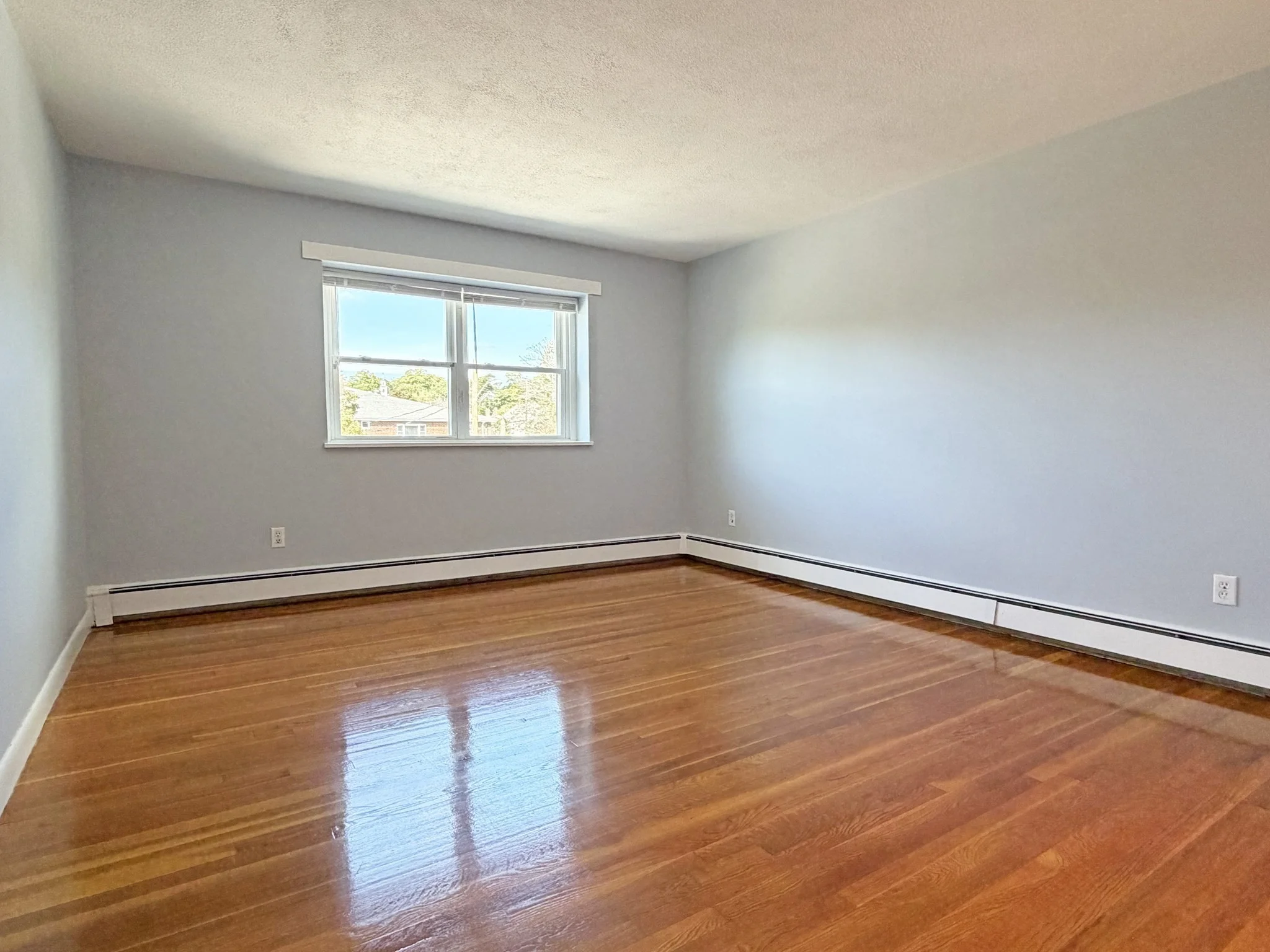 1 bed, 1 bath apartment for rent at 1077 Chestnut St Unit 8, Newton Upper Falls — photo 11 of 12